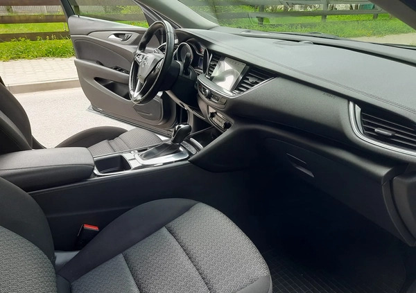 Opel Insignia cena 57900 przebieg: 143000, rok produkcji 2018 z Prabuty małe 352
